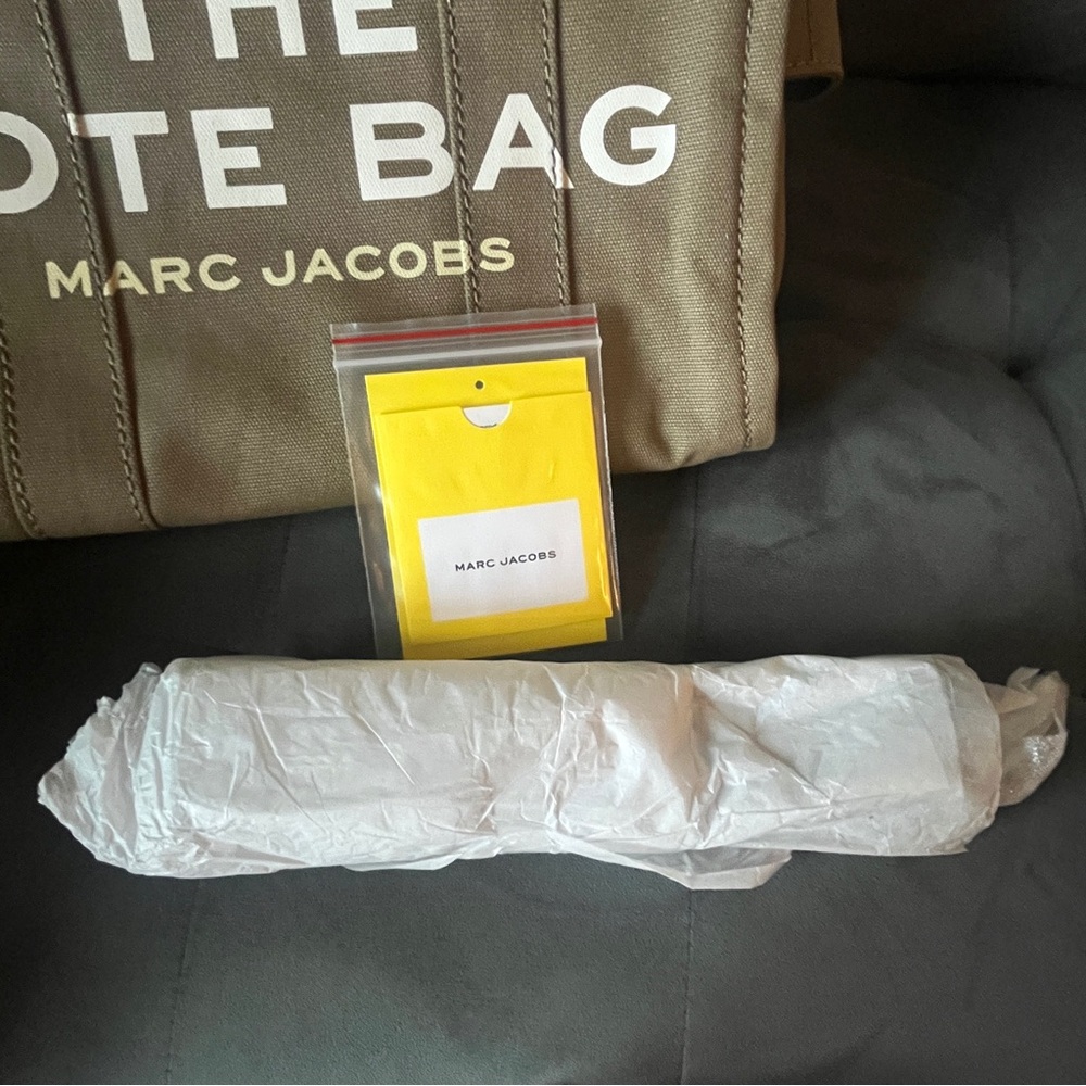 Marc Jacobs The Tote Bag Canvas Medium Slate Green - Picture 16 of 17